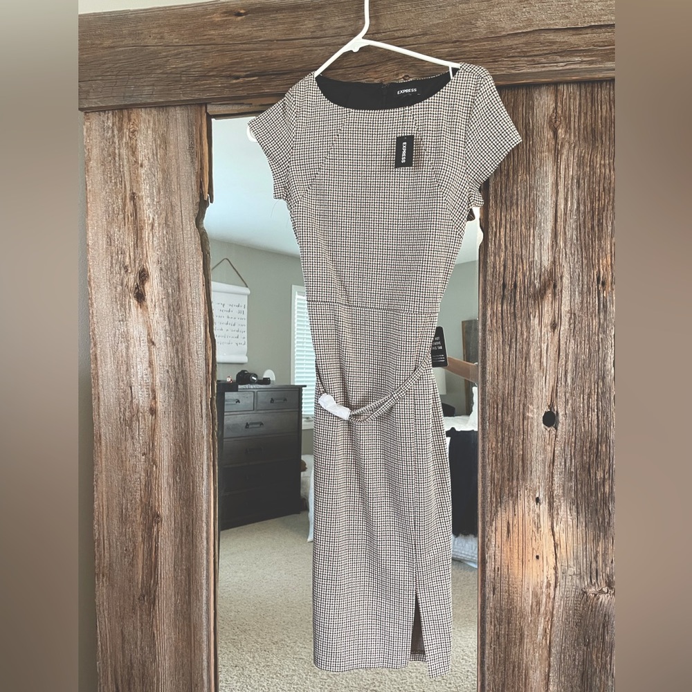 Express Dress, brown black cream, size XS, NWT